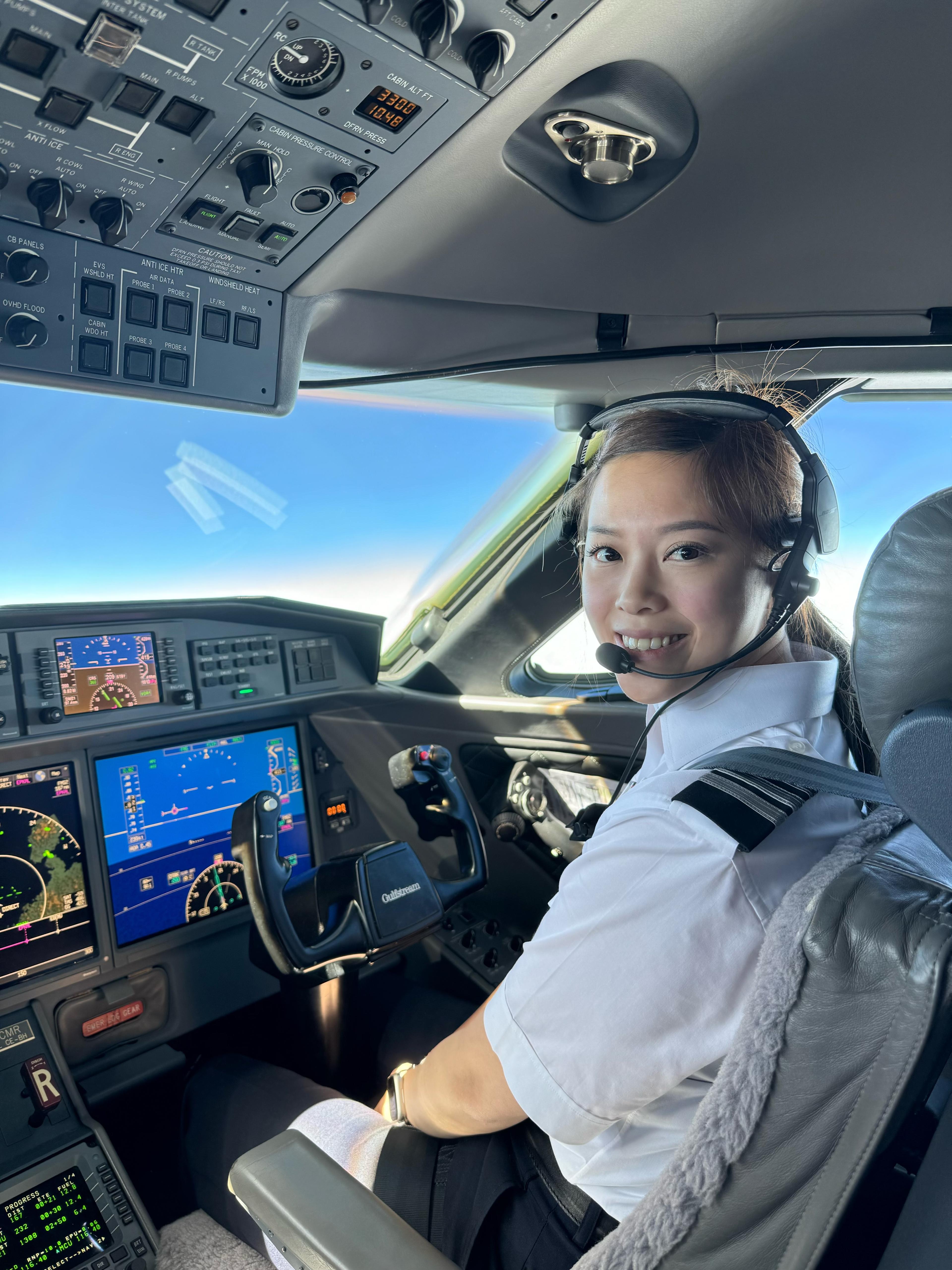 TAG Aviation’s Pilot Training Program Elevates Angel Wun to Gulfstream G650 Junior First Officer